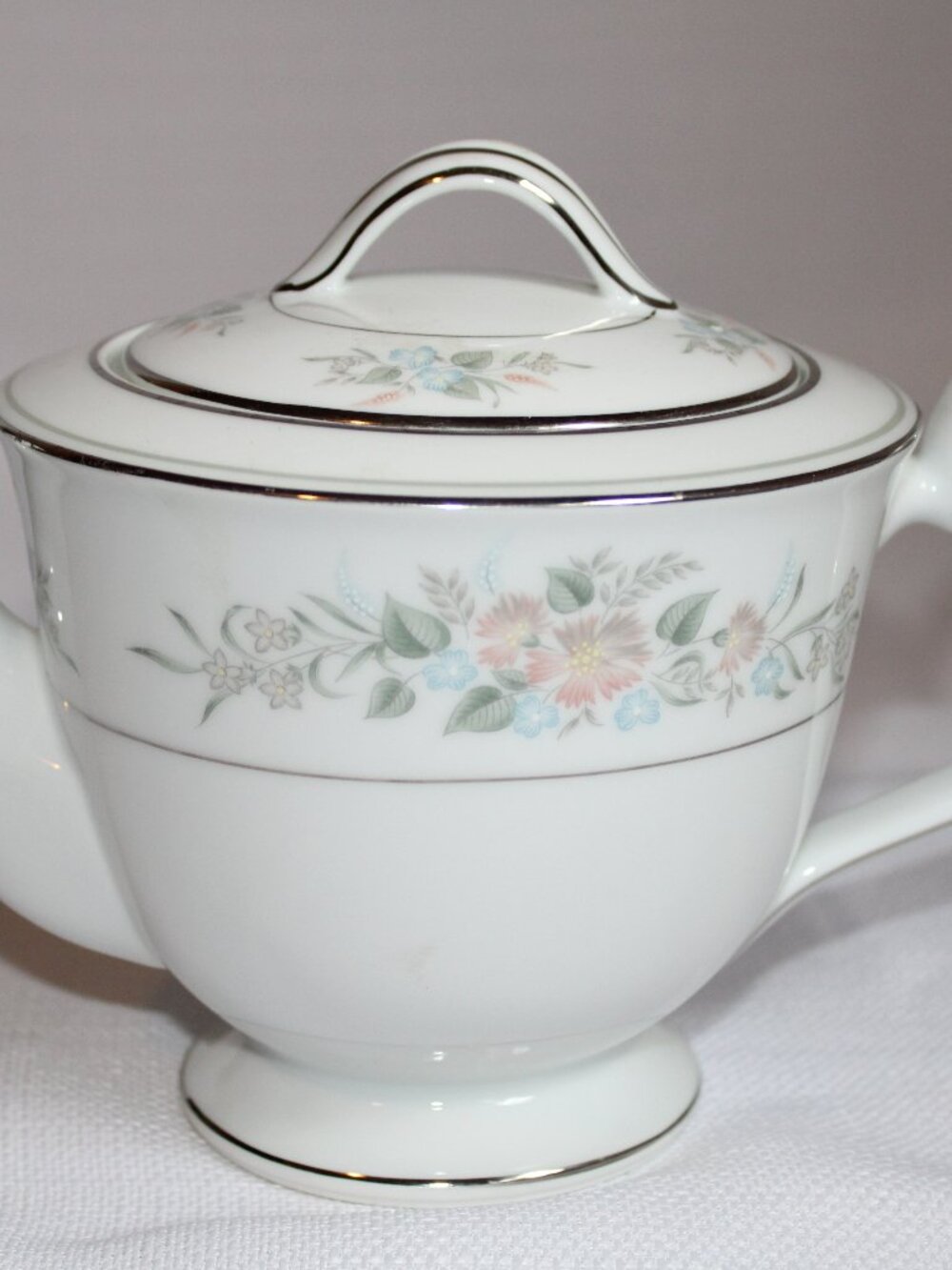 Noritake Romance Teapot With Lid, MCM
